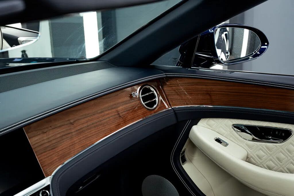 2022 Bentley Continental GTC V8 AWD photo 23