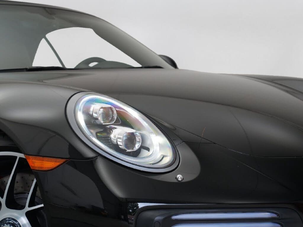 2018 Porsche 911 Turbo Cabriolet AWD photo 4 of 24