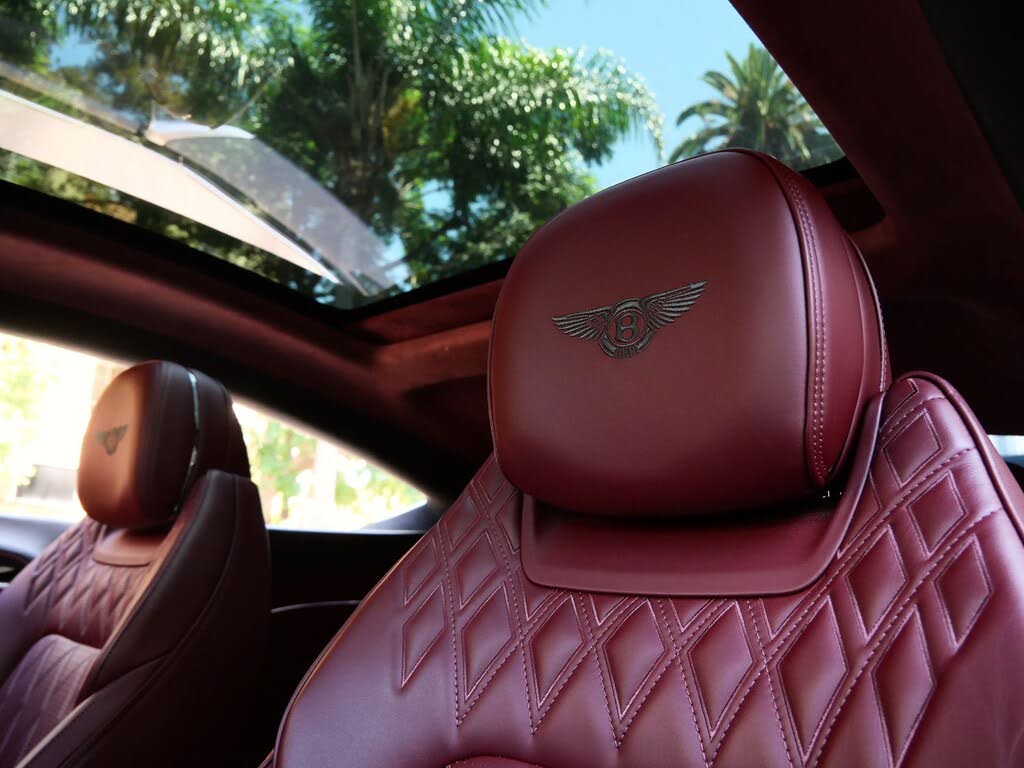 2024 Bentley Continental GT Azure V8 AWD photo 19