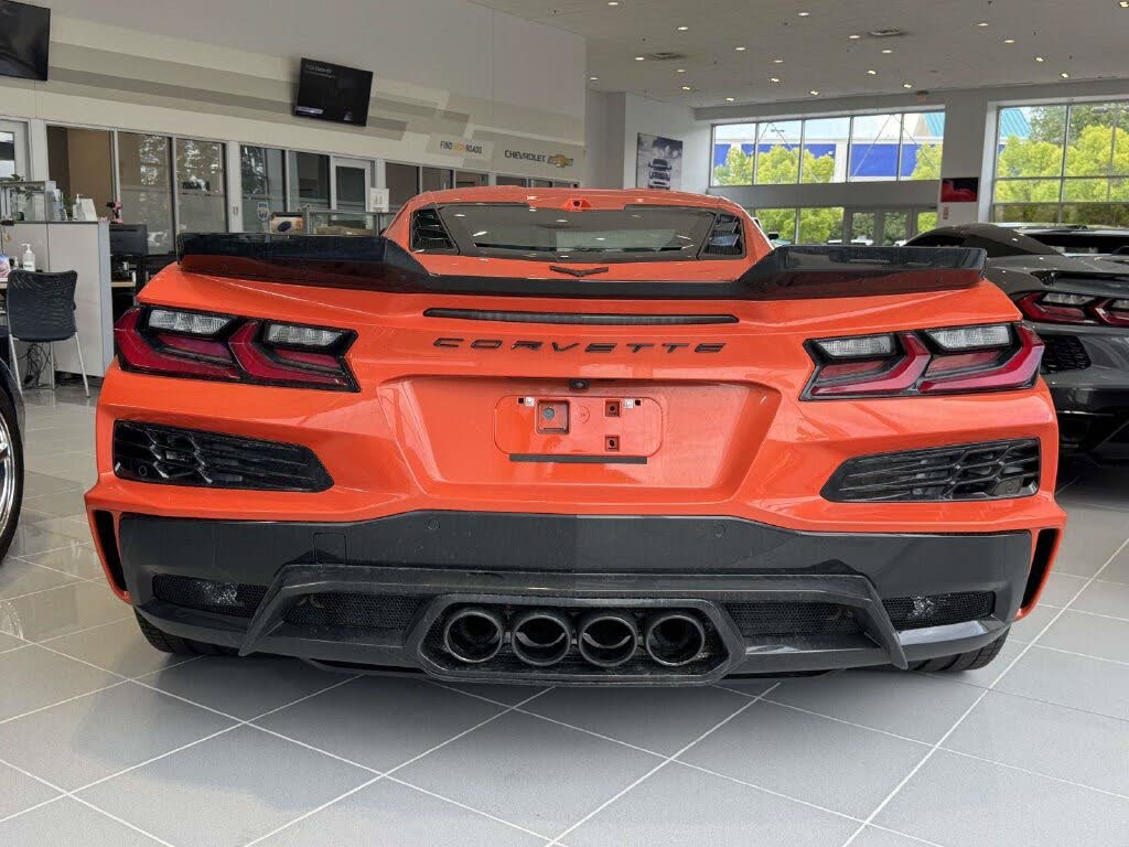 2025 Chevrolet Corvette Z06 1LZ Coupe RWD photo 22