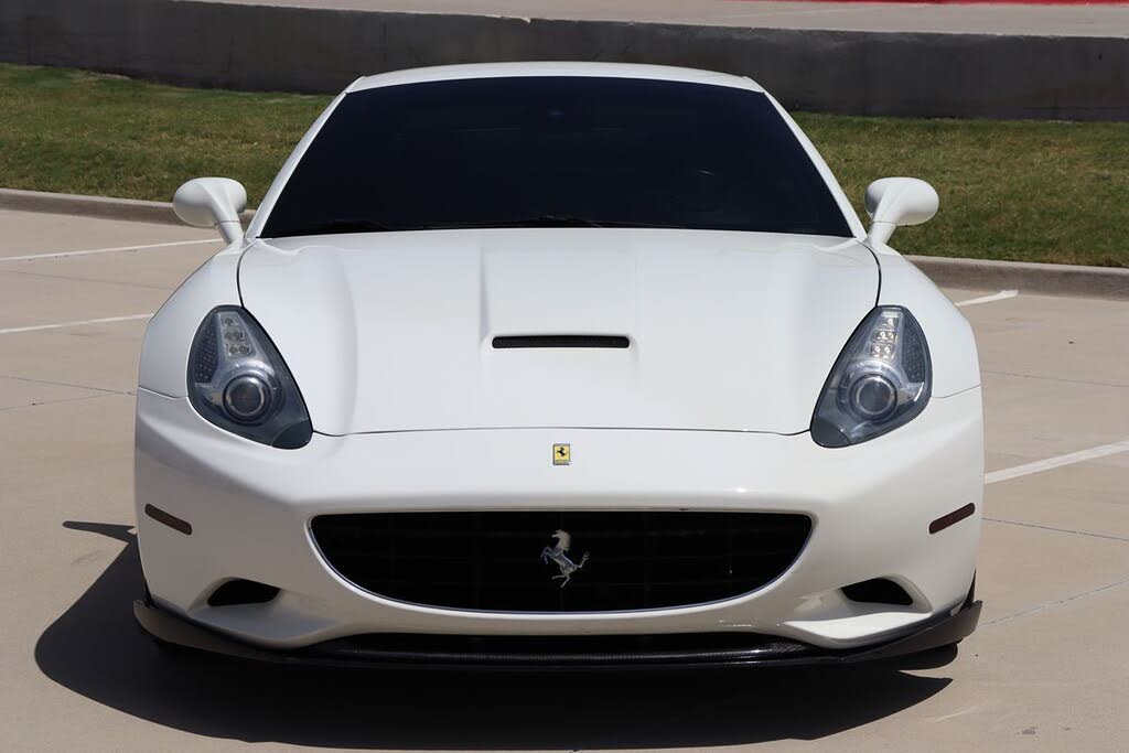 2014 Ferrari California Roadster photo 6