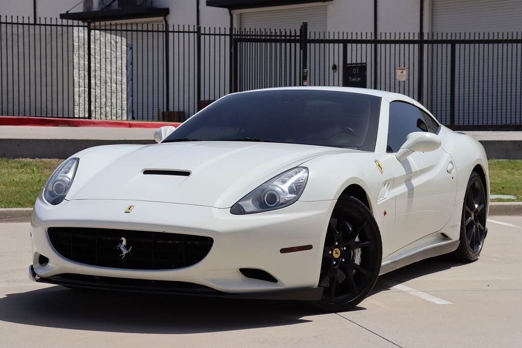 2014 Ferrari California Roadster photo 7