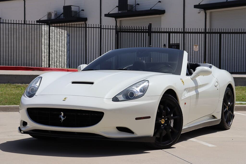 2014 Ferrari California Roadster photo 8