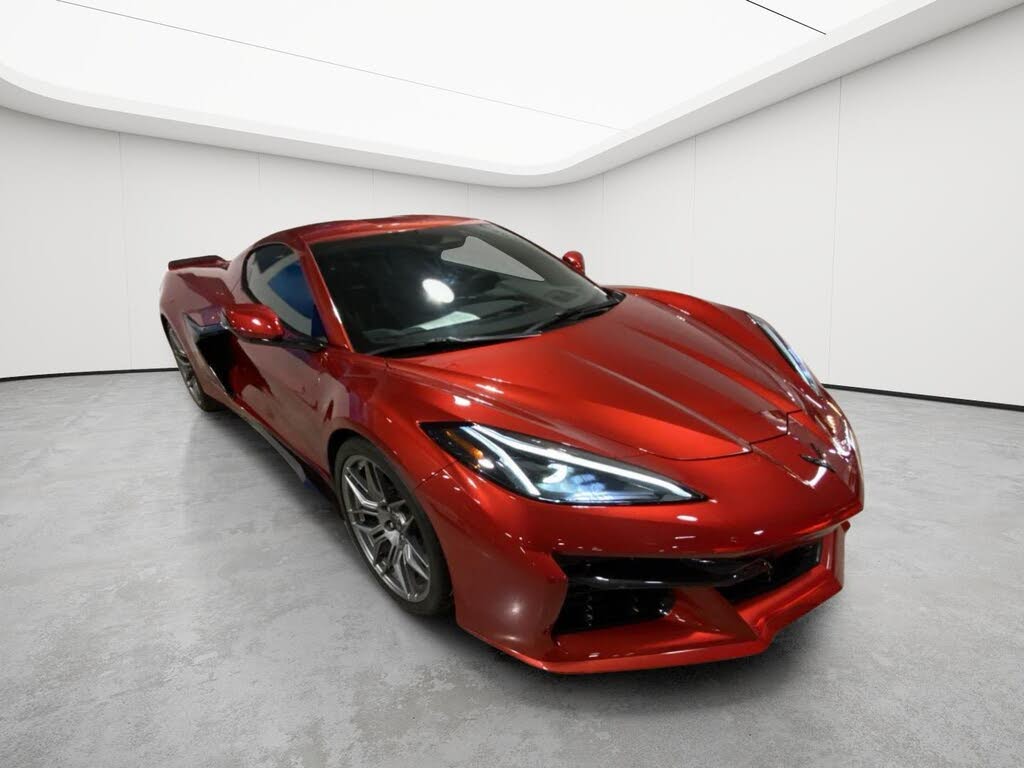 2025 Chevrolet Corvette Z06 1LZ Coupe RWD photo 3