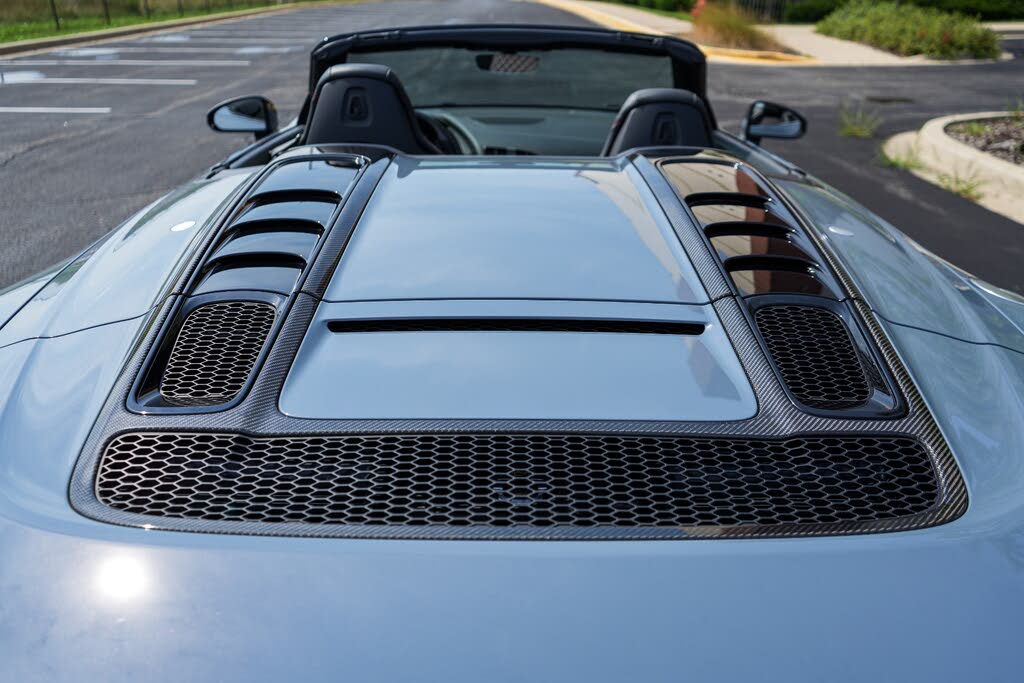 2020 Audi R8 quattro V10 Performance Spyder AWD photo 8 of 24