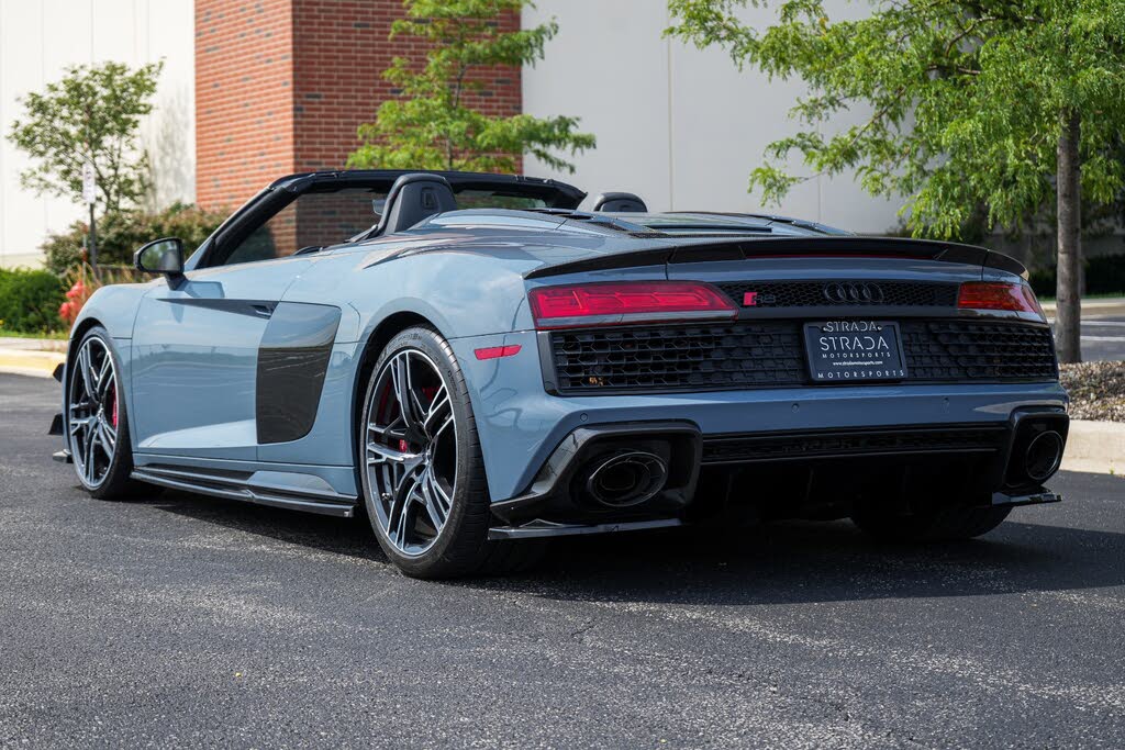 2020 Audi R8 quattro V10 Performance Spyder AWD photo 9 of 24