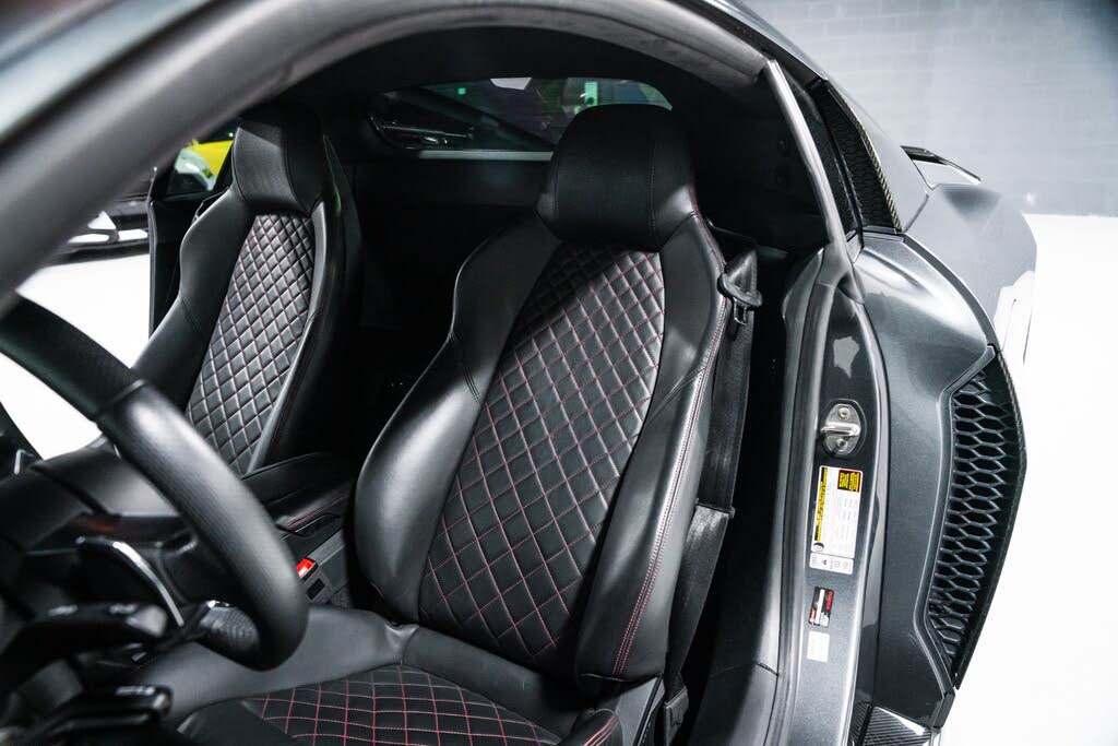 2018 Audi R8 quattro V10 Plus Coupe AWD photo 19 of 24