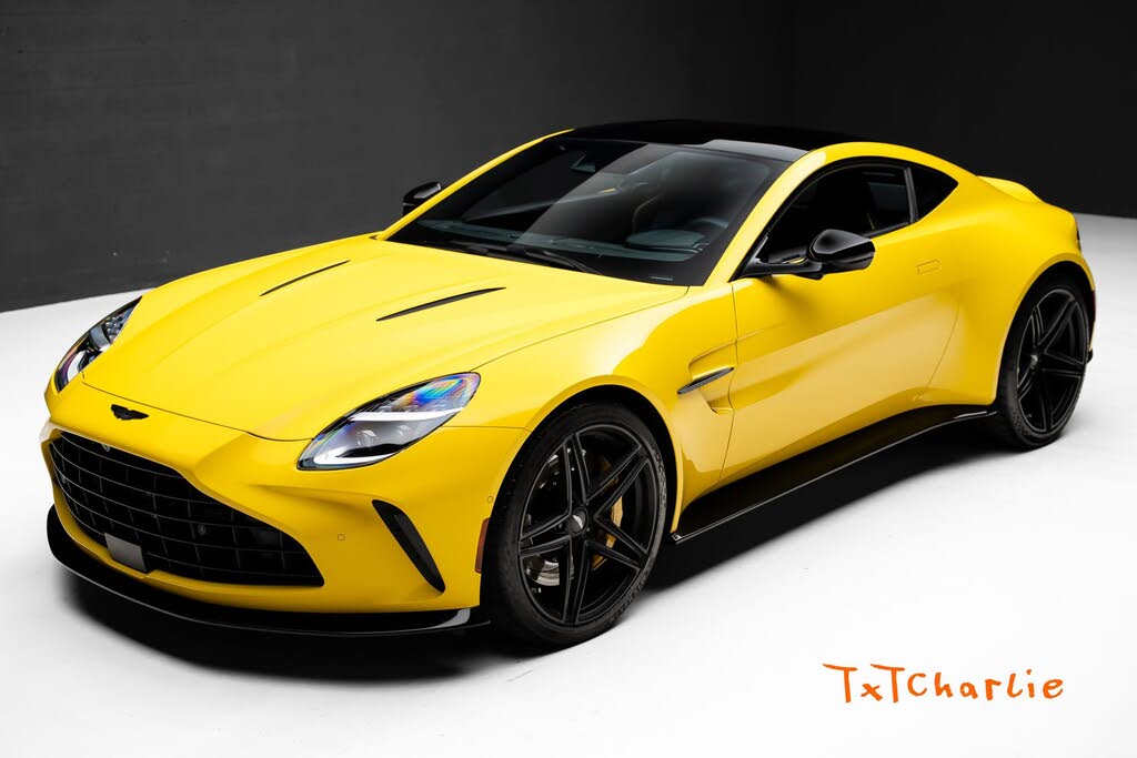 2025 Aston Martin Vantage Coupe RWD