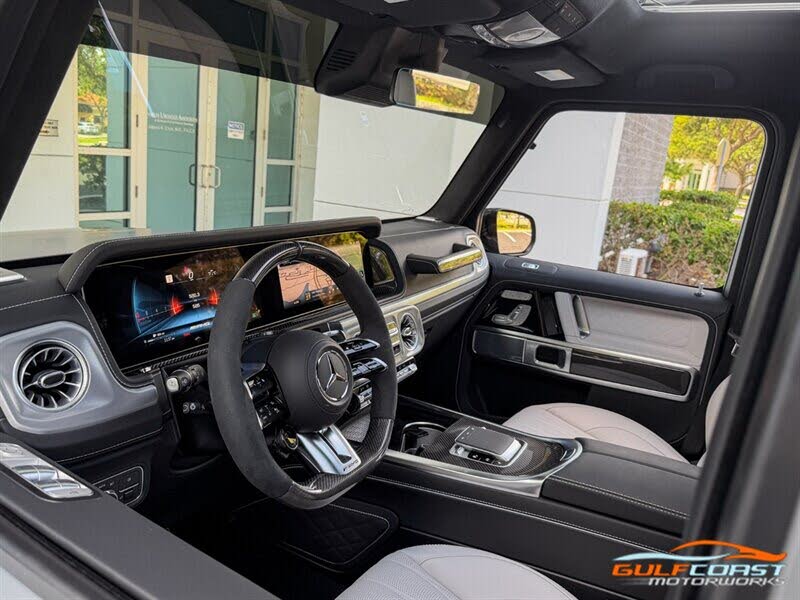 2026 Mercedes-Benz G-Class AMG G 63 4MATIC photo 2 of 24