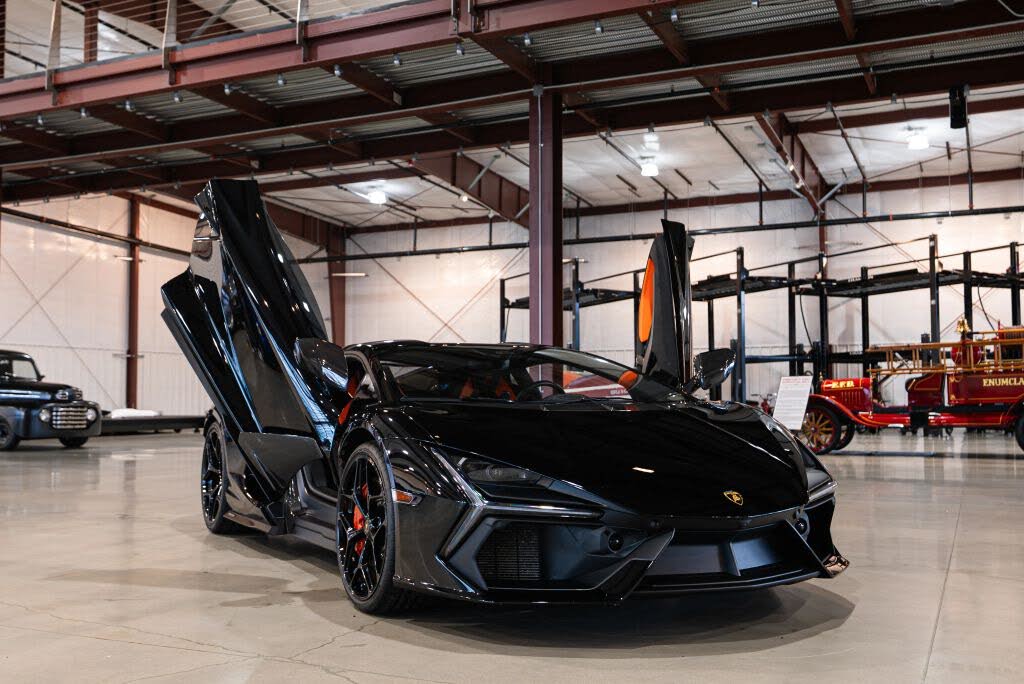 2024 Lamborghini Revuelto AWD