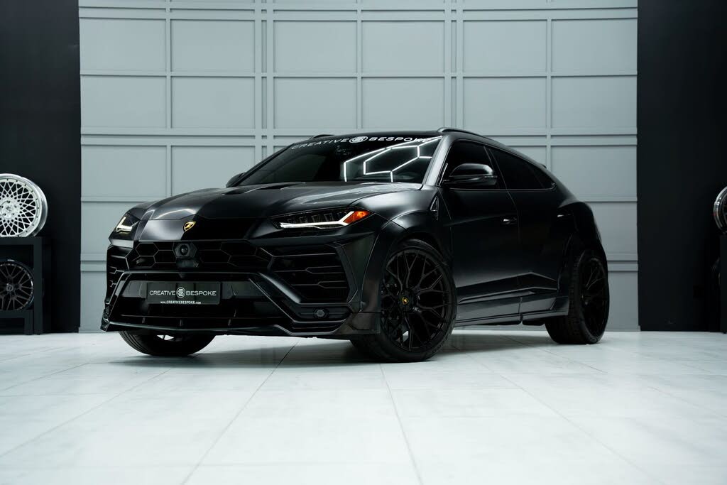 2021 Lamborghini Urus AWD - $259,800