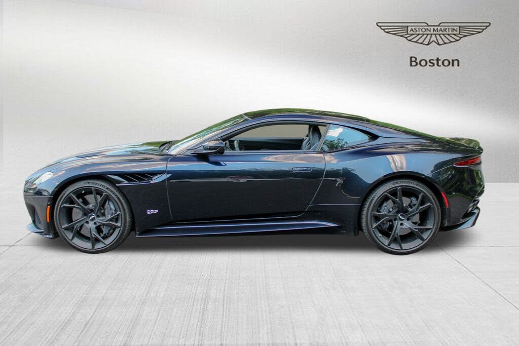 2019 Aston Martin DBS Superleggera Coupe RWD photo 3