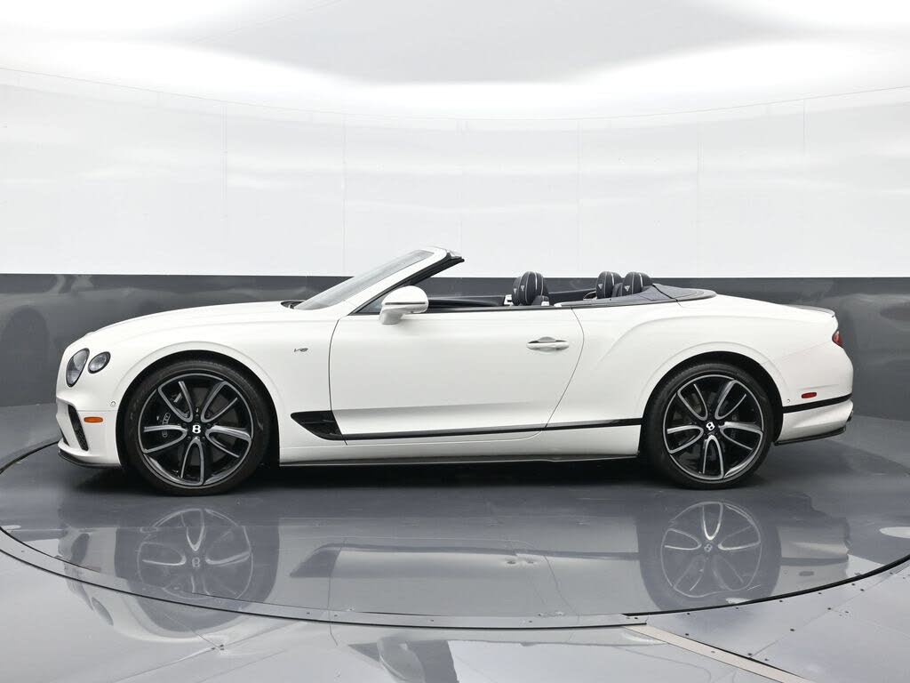 2022 Bentley Continental GTC V8 AWD photo 5