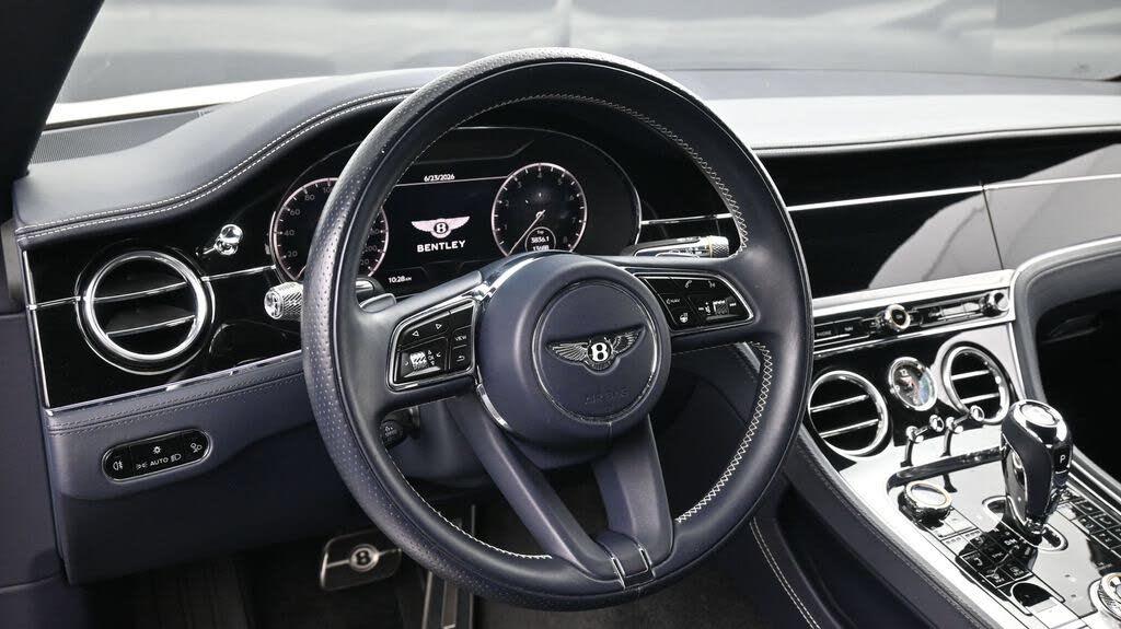 2022 Bentley Continental GTC V8 AWD photo 10