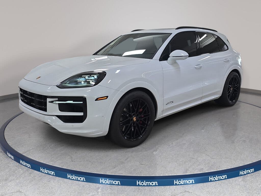 2025 Porsche Cayenne GTS AWD
