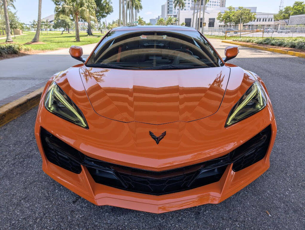 2023 Chevrolet Corvette Z06 2LZ Coupe RWD photo 3