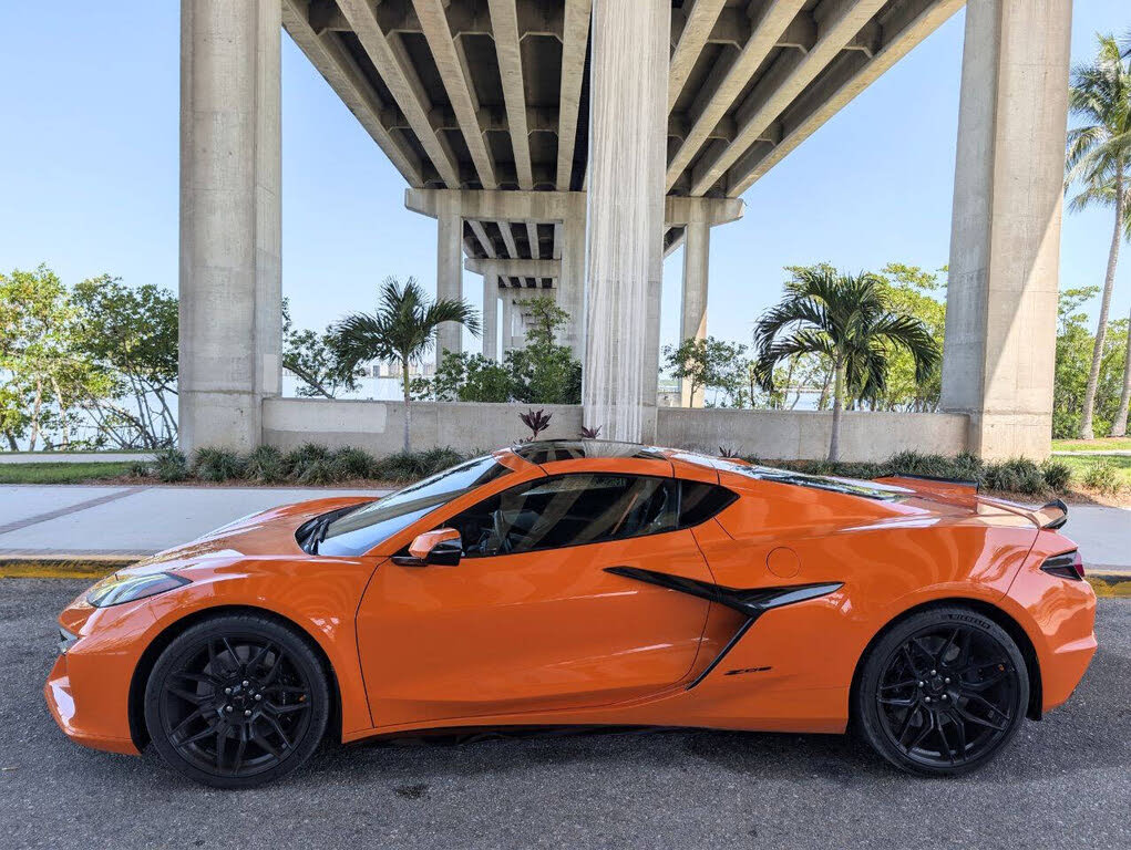 2023 Chevrolet Corvette Z06 2LZ Coupe RWD photo 9