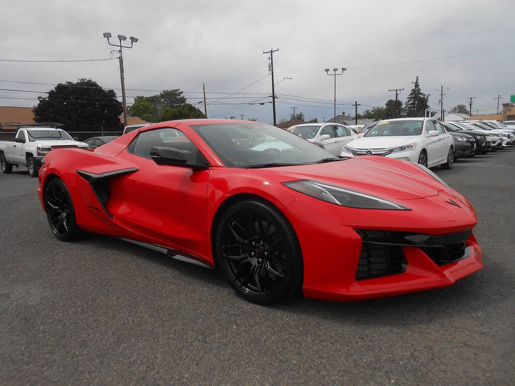 2024 Chevrolet Corvette Z06 3LZ Convertible RWD photo 11