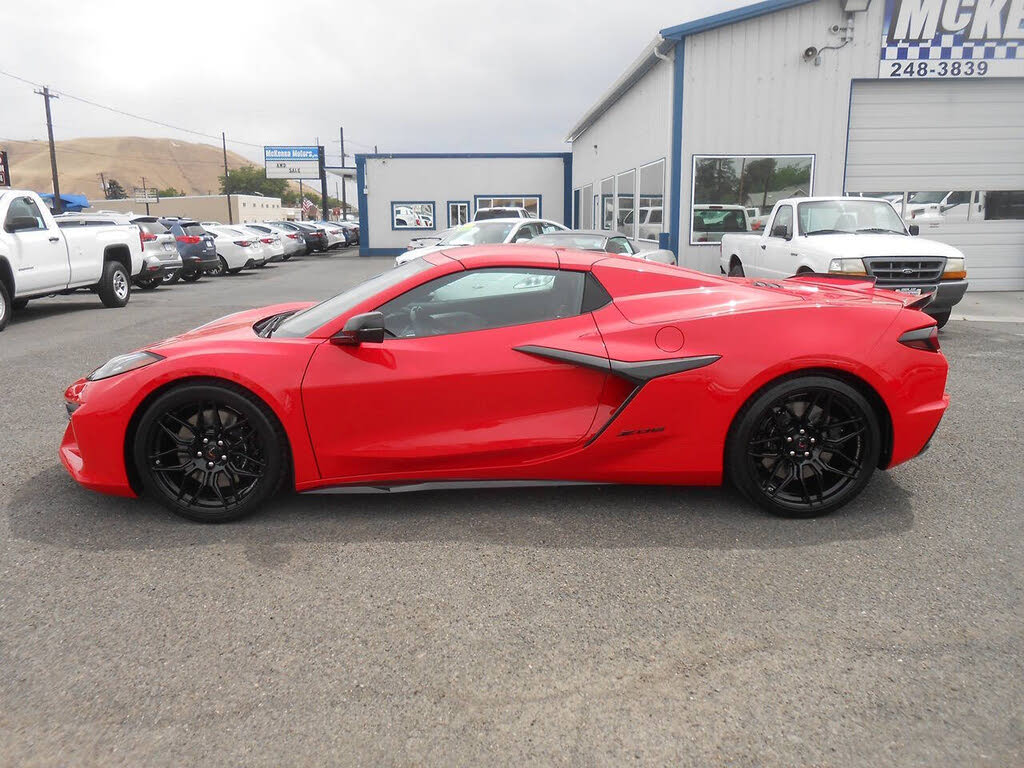 2024 Chevrolet Corvette Z06 3LZ Convertible RWD photo 14