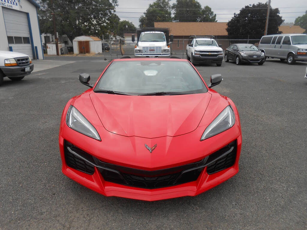 2024 Chevrolet Corvette Z06 3LZ Convertible RWD photo 4