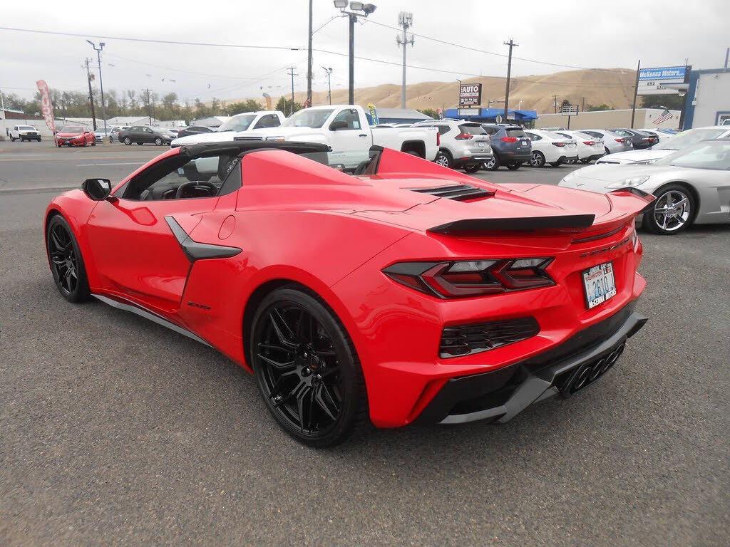 2024 Chevrolet Corvette Z06 3LZ Convertible RWD photo 6