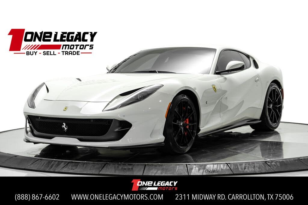 2019 Ferrari 812 Superfast RWD