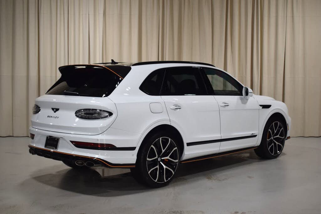 2026 Bentley Bentayga Speed V8 AWD photo 3