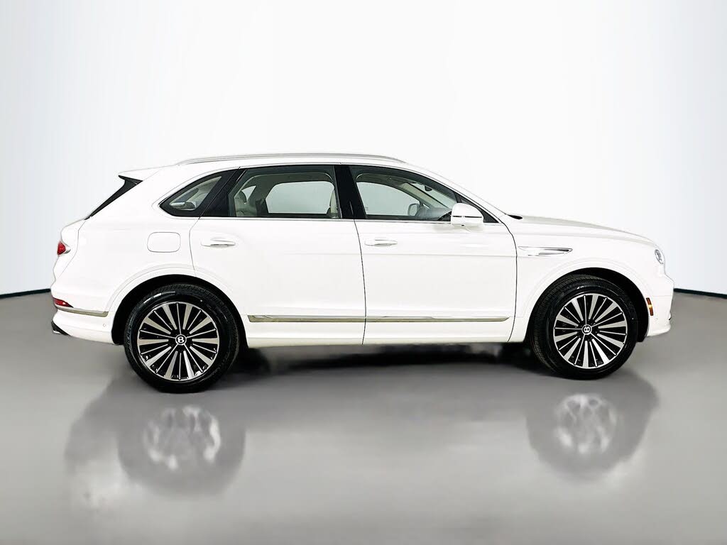 2026 Bentley Bentayga V8 AWD photo 5
