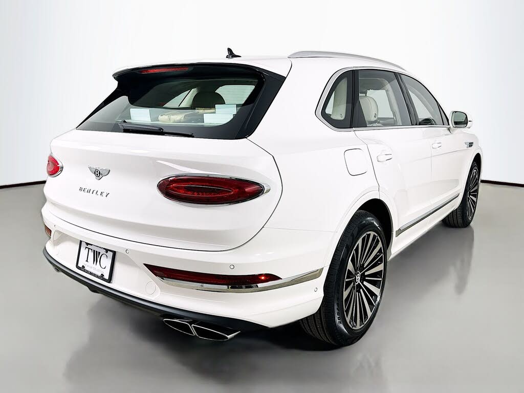 2026 Bentley Bentayga V8 AWD photo 9