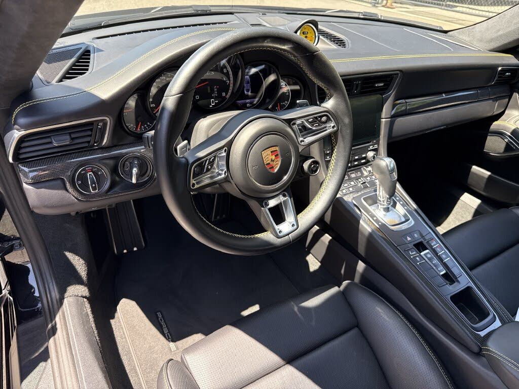 2019 Porsche 911 Turbo S Coupe AWD photo 14 of 24