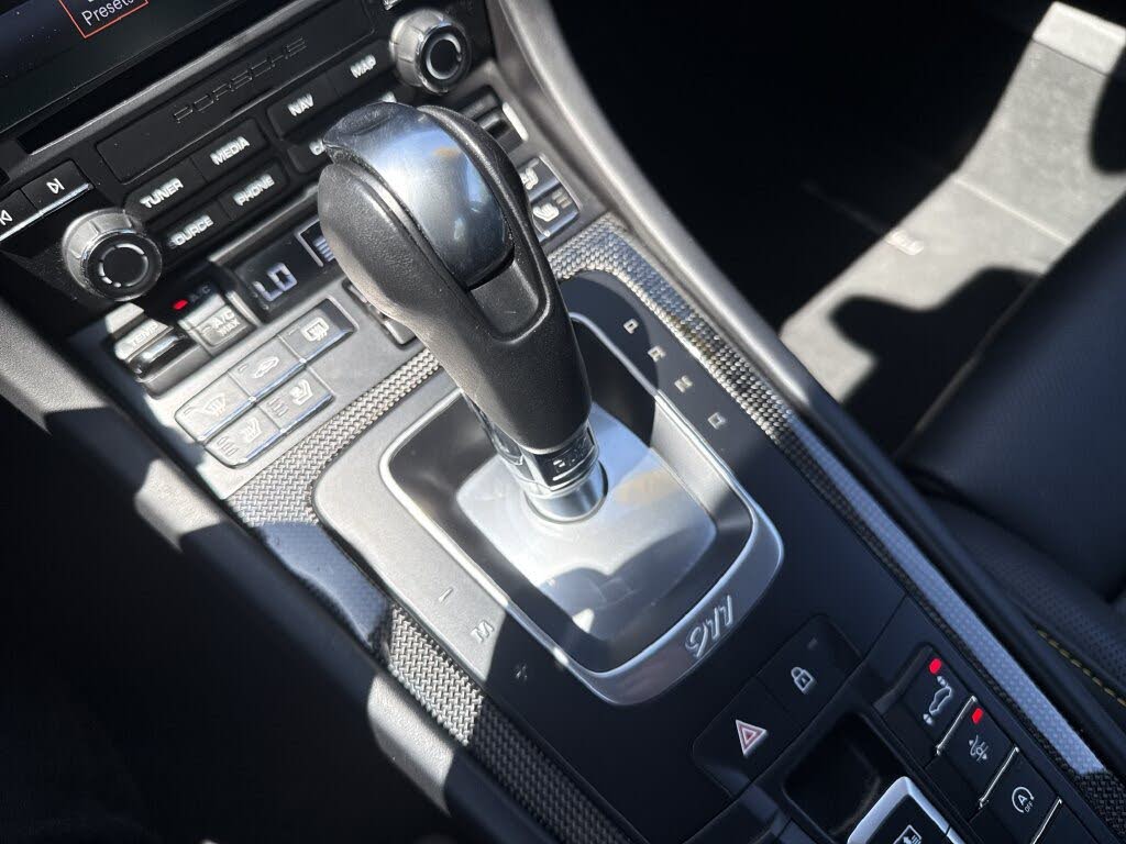 2019 Porsche 911 Turbo S Coupe AWD photo 18 of 24