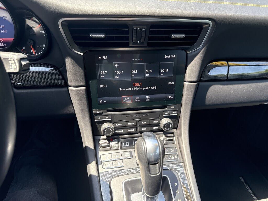 2019 Porsche 911 Turbo S Coupe AWD photo 22 of 24