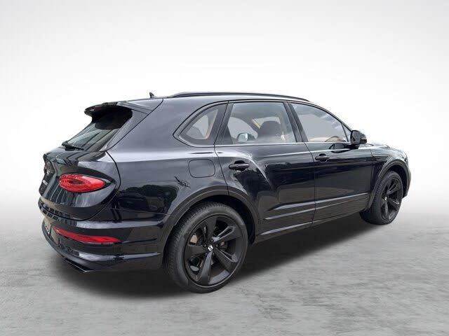 2023 Bentley Bentayga V8 AWD photo 11