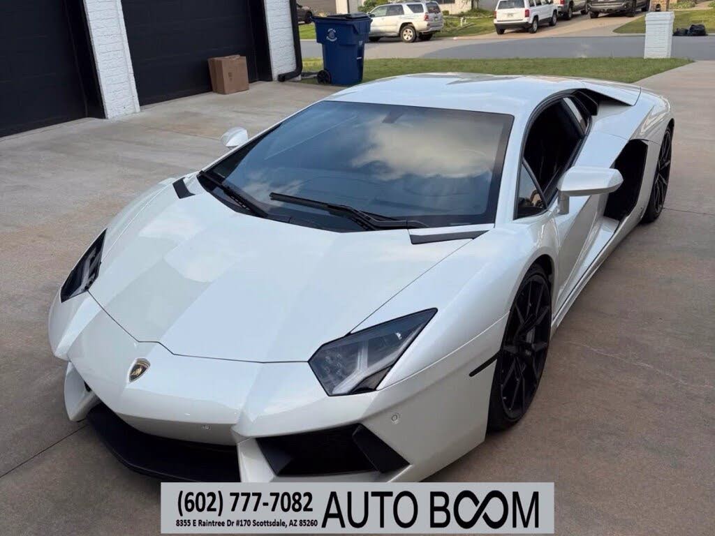 2013 Lamborghini Aventador LP 700-4