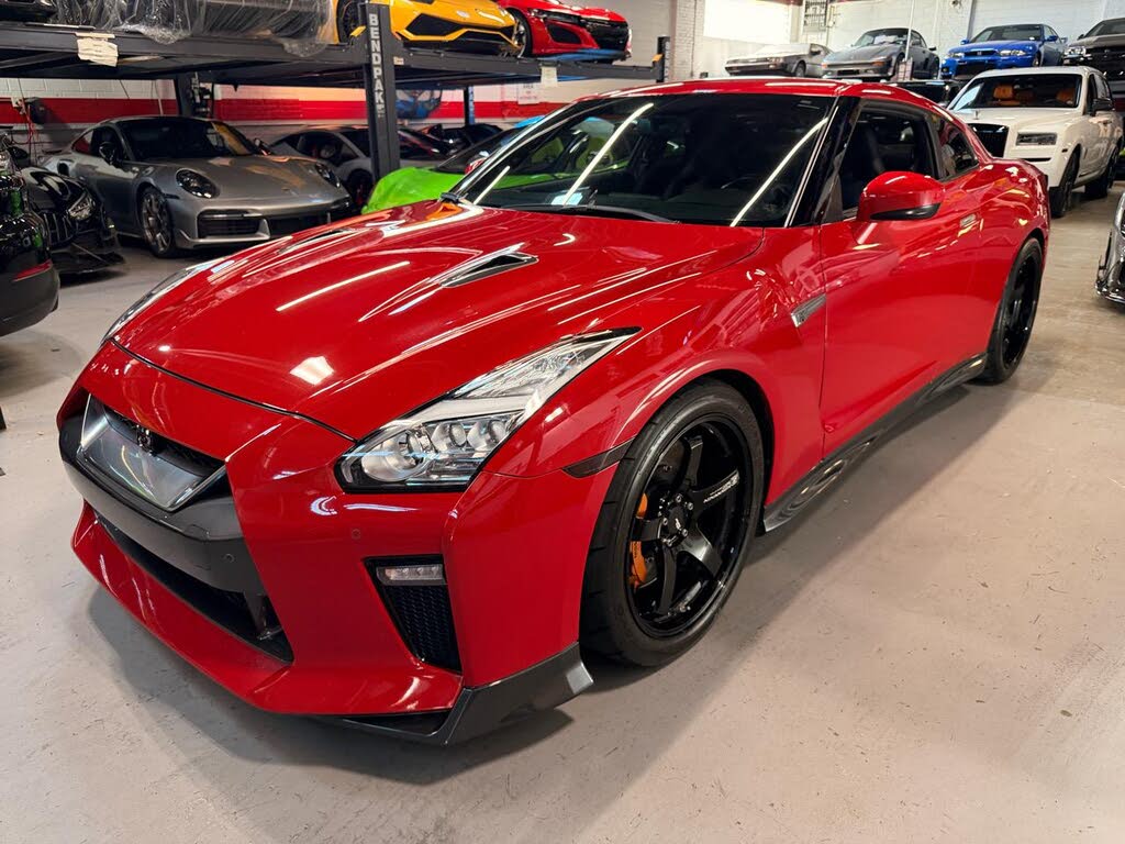 2018 Nissan GT-R Premium AWD photo 10