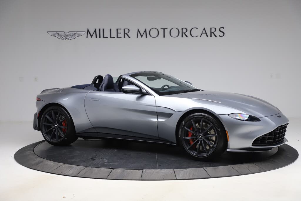 2021 Aston Martin Vantage Convertible RWD photo 9