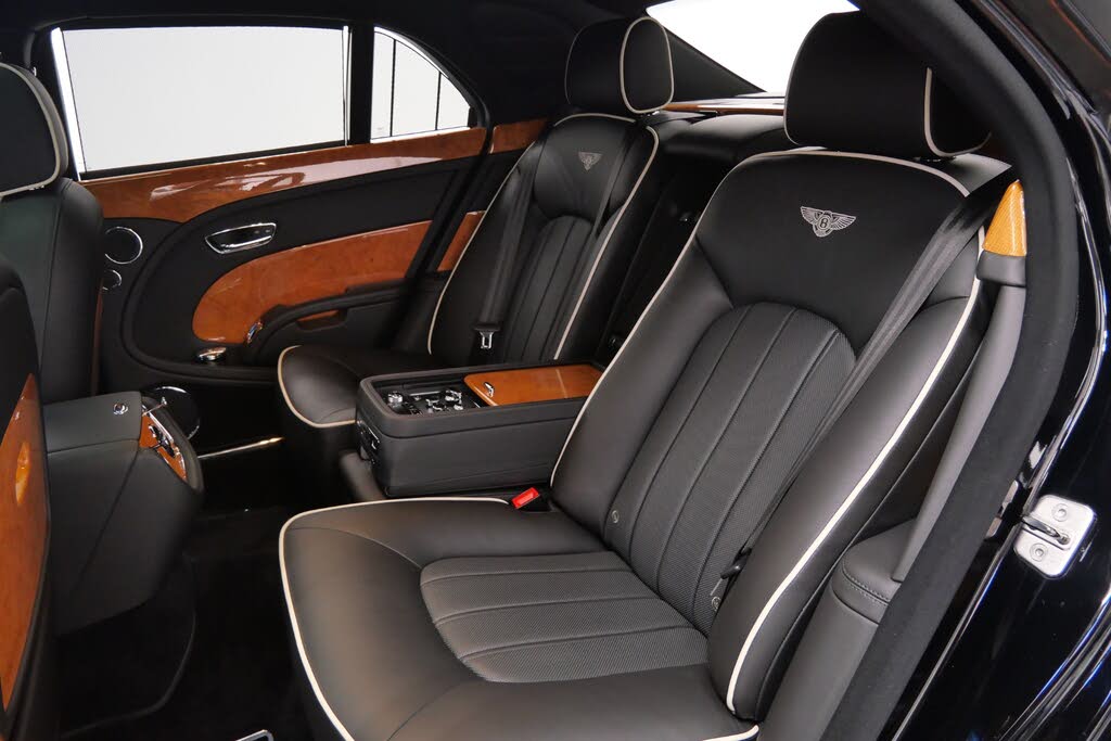 2013 Bentley Mulsanne RWD photo 16