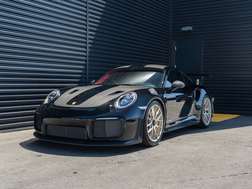 2018 Porsche 911 GT2 RS Coupe RWD