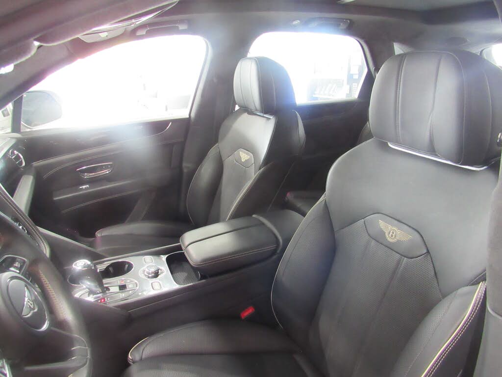 2021 Bentley Bentayga V8 AWD photo 8