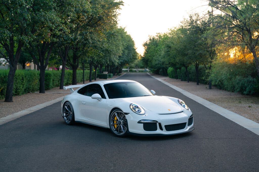2015 Porsche 911 GT3 Coupe RWD