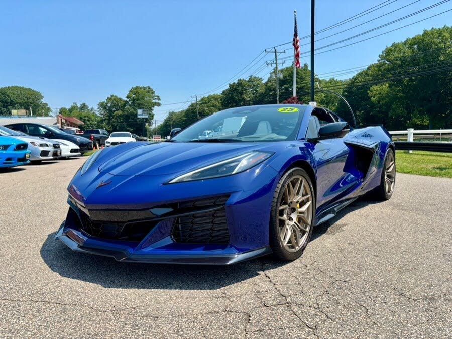 2025 Chevrolet Corvette Z06 1LZ Coupe RWD