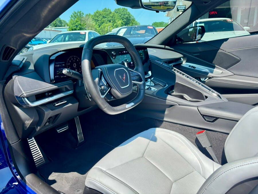 2025 Chevrolet Corvette Z06 1LZ Coupe RWD photo 11