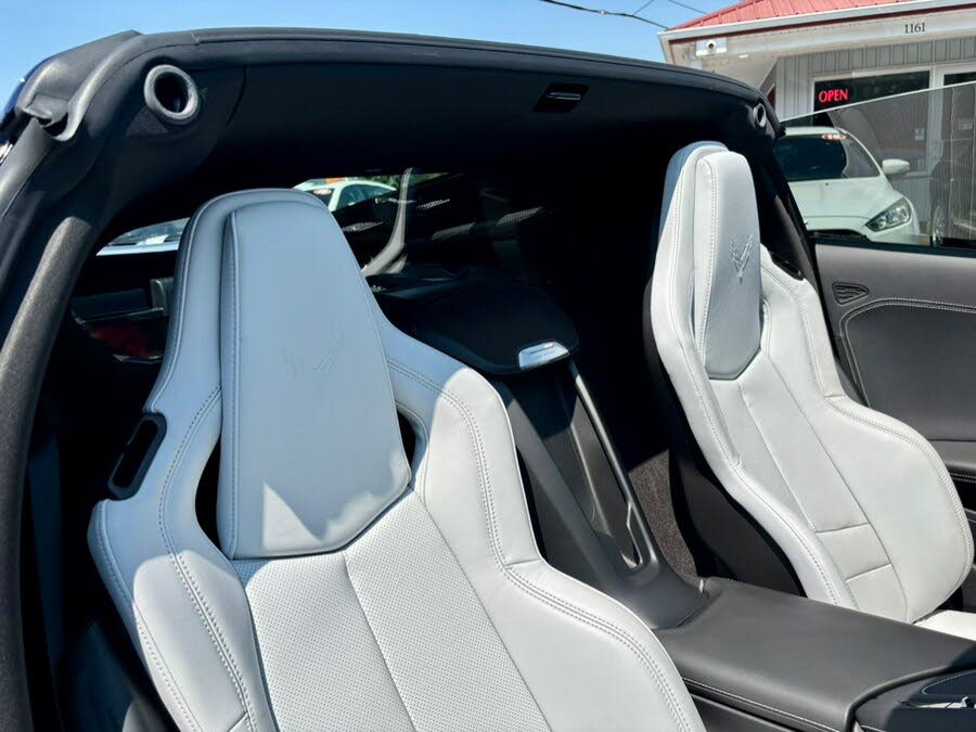 2025 Chevrolet Corvette Z06 1LZ Coupe RWD photo 15