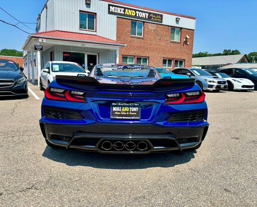 2025 Chevrolet Corvette Z06 1LZ Coupe RWD photo 7