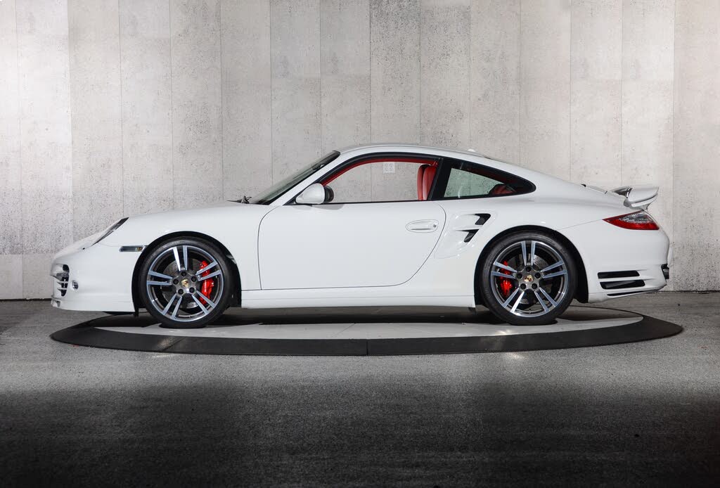 2013 Porsche 911 Turbo Coupe AWD photo 11 of 24