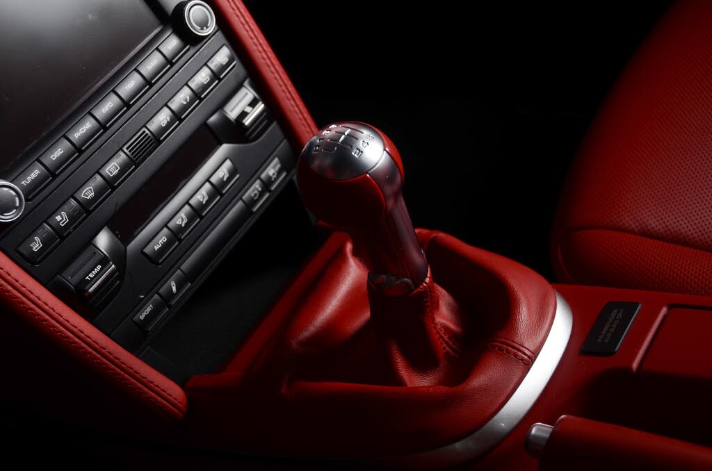 2013 Porsche 911 Turbo Coupe AWD photo 15 of 24