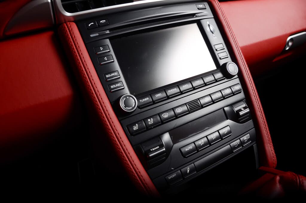 2013 Porsche 911 Turbo Coupe AWD photo 16 of 24