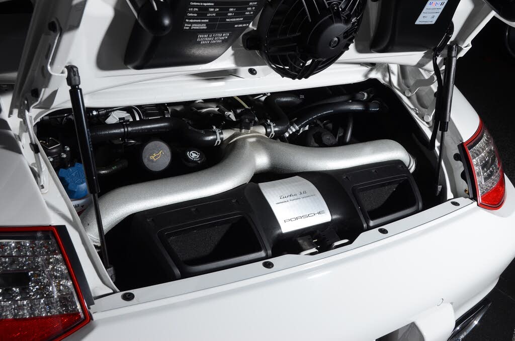 2013 Porsche 911 Turbo Coupe AWD photo 4 of 24