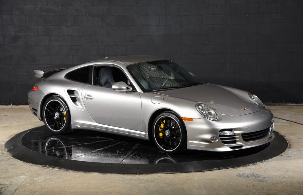 2013 Porsche 911 Turbo S Coupe AWD photo 2 of 24