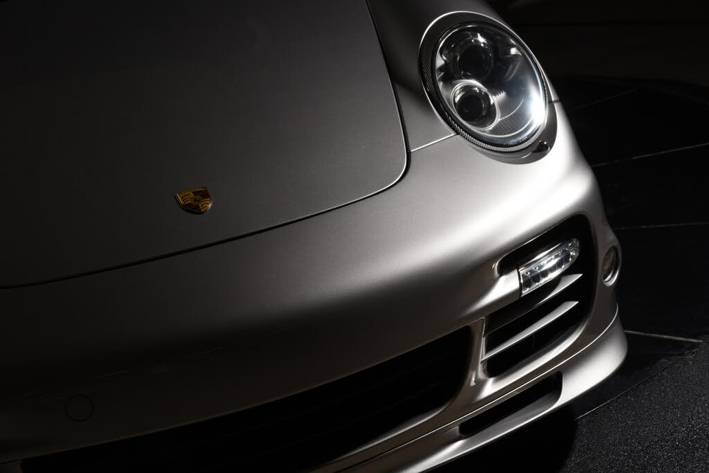 2013 Porsche 911 Turbo S Coupe AWD photo 13 of 24